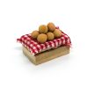 Caja de madera con huevos