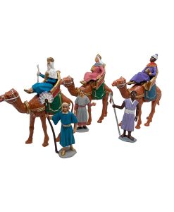 Reyes magos a camello con pajes, marca Oliver para belenes con figuras de 7 cm