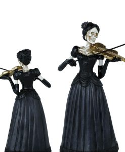 Figura esqueleto con violín