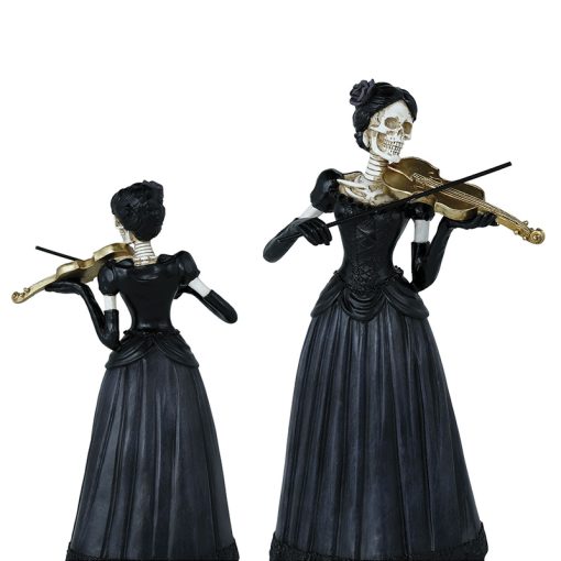 Figura esqueleto con violín